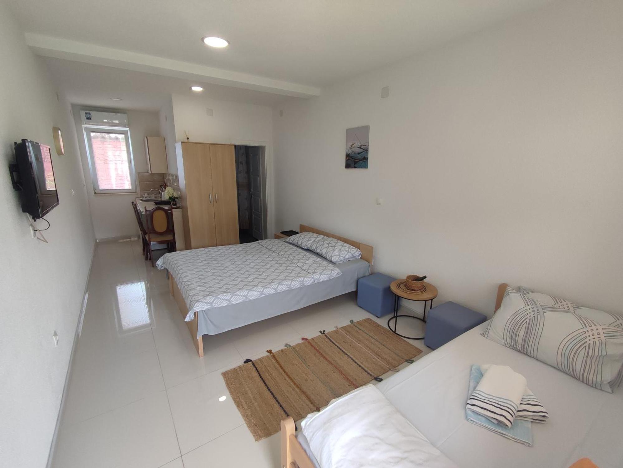 Apartments Three オフリド 部屋 写真