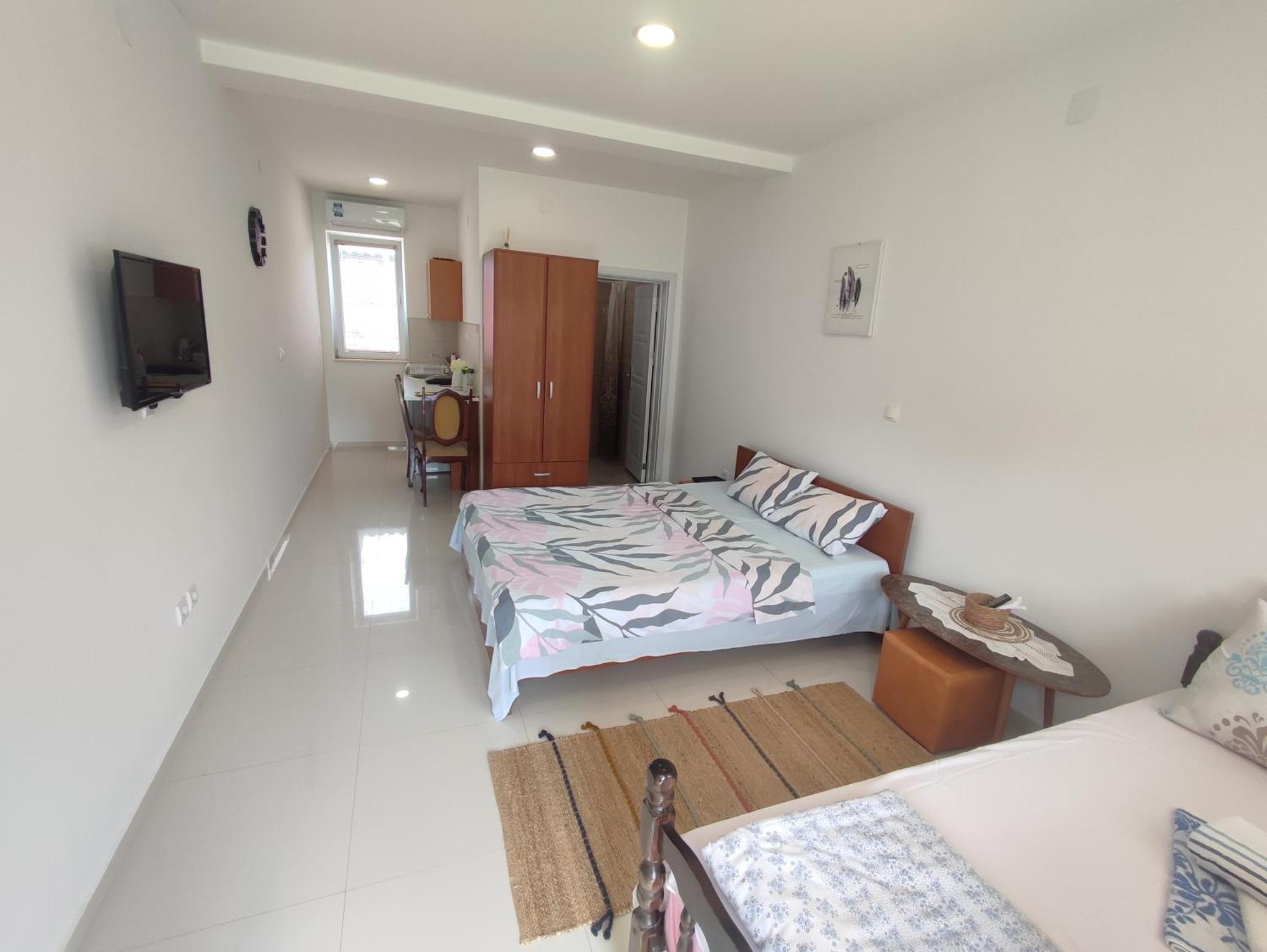 Apartments Three オフリド 部屋 写真