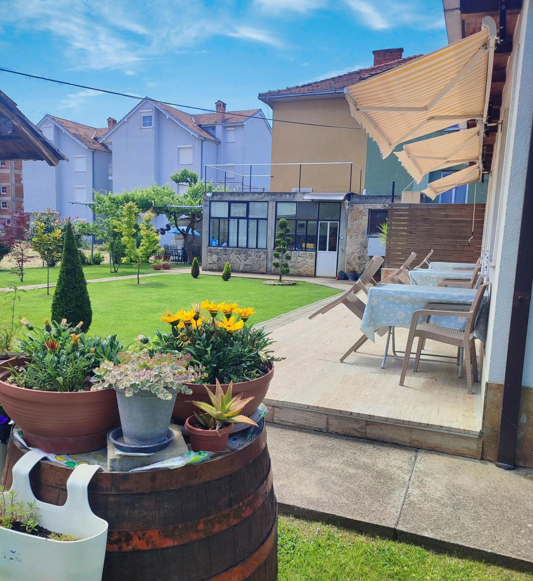 Apartments Three オフリド エクステリア 写真
